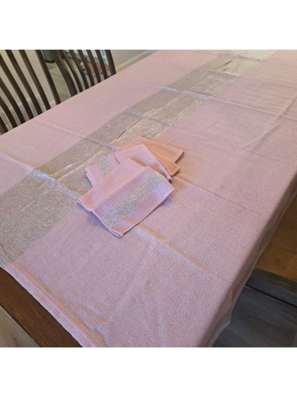 MCM 1950s Pink Woven Tablecloth & 6 Napkins Metallic Gray Accent Barbie Decor - Picture 2 of 10